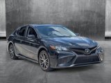 Used 2024 Toyota Camry SE image 3