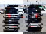 Used 2017 Ford Explorer XLT image 4