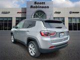 Certified 2022 Jeep Compass Limited image 3