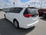 Used 2022 Chrysler Voyager LX image 4