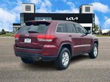 Used 2017 Jeep Grand Cherokee Laredo image 5