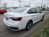 Used 2024 Volkswagen Jetta SE image 5
