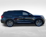 Used 2021 Ford Explorer XLT w/ Equipment Group 202A image 4