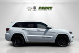 Used 2021 Jeep Grand Cherokee Laredo X image 3