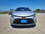 Used 2021 Toyota Corolla LE image 2