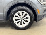 Used 2018 Volkswagen Tiguan S image 4