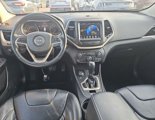 Used 2015 Jeep Cherokee Limited w/ Luxury Group image 3