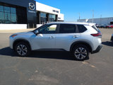 Used 2023 Nissan Rogue SV image 4