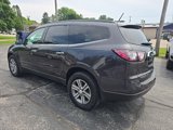 Used 2017 Chevrolet Traverse LT image 3