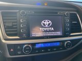 Used 2014 Toyota Highlander Limited image 2