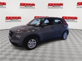 Used 2023 Hyundai Venue SE image 5