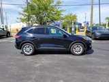 Used 2020 Ford Escape SE image 2