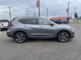 Used 2020 Nissan Rogue SL image 3