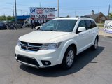 Used 2019 Dodge Journey SE w/ Connectivity Group image 2
