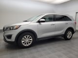 Used 2018 Kia Sorento LX image 2