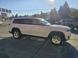 Used 2023 Jeep Grand Cherokee L Limited image 3
