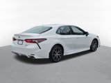 Used 2022 Toyota Camry SE image 3