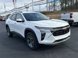 Certified 2025 Chevrolet Trax LT image 2