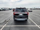 Used 2023 GMC Acadia SLT image 6