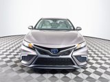 Used 2022 Toyota Camry SE image 2