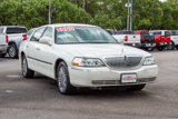 Used 2006 Lincoln Town Car Signature Limited image 2