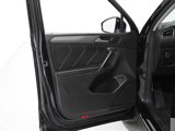 Certified 2024 Volkswagen Tiguan SE image 4