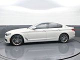 Used 2019 BMW 530e xDrive w/ Convenience Package image 4