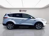 Used 2013 Ford Escape SE image 2