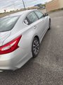 Used 2016 Nissan Altima 2.5 SV w/ Convenience Package image 3