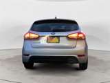 Used 2017 Kia Forte LX image 4