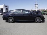 Used 2023 Toyota Camry SE image 5