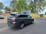 Used 2016 Toyota Highlander Limited Platinum image 5