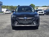 Used 2023 Subaru Outback Premium image 3