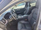 Used 2024 Volvo V60 B5 Cross Country Plus image 3