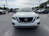 Used 2019 Nissan Pathfinder S image 3