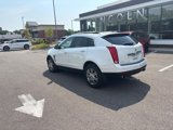Used 2016 Cadillac SRX Luxury image 2