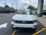 Used 2018 Volkswagen Tiguan SE w/ Panoramic Sunroof Package image 2