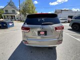 Used 2016 Kia Sorento SX image 3