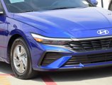 Used 2024 Hyundai Elantra SE image 2