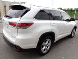 Used 2016 Toyota Highlander Limited image 3