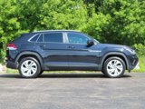 Used 2020 Volkswagen Atlas Cross Sport SEL image 2