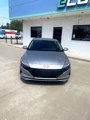 Used 2022 Hyundai Elantra SEL w/ Convenience Package image 3