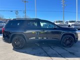 Used 2023 GMC Acadia SLE w/ Driver Convenience Package image 6