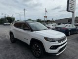 Used 2022 Jeep Compass Limited image 3