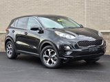 Used 2020 Kia Sportage LX image 2