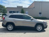 Certified 2017 Jeep Cherokee Latitude w/ Comfort/Convenience Group image 4