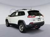 Used 2019 Jeep Cherokee Trailhawk image 4