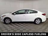 Used 2017 Kia Forte LX image 2