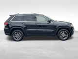 Used 2020 Jeep Grand Cherokee Laredo w/ Laredo X Package image 2