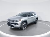 Used 2022 Jeep Compass Limited image 4